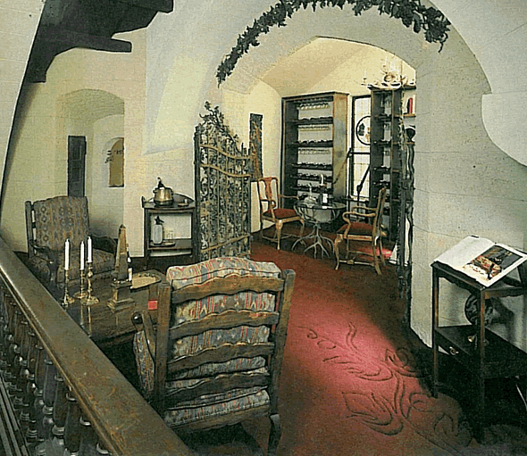 The Del Mar Castle Gallery